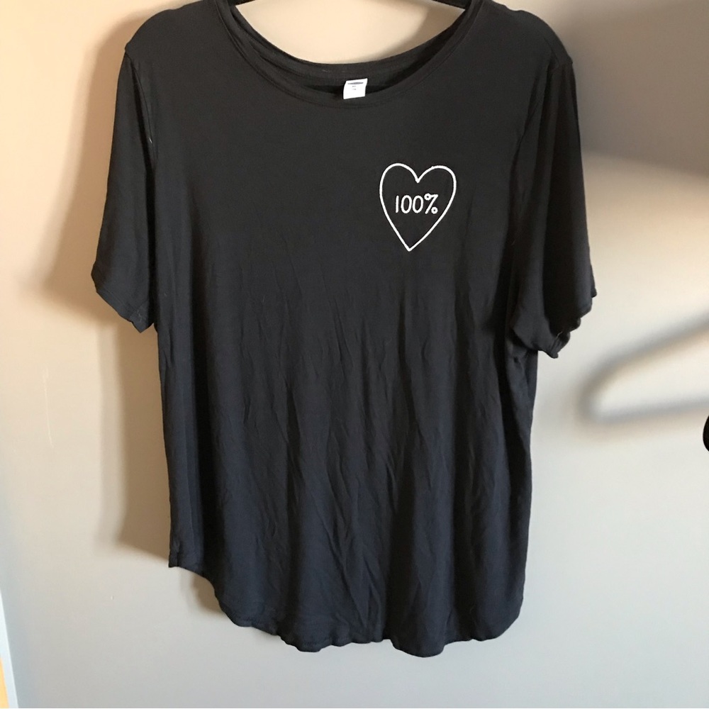 Women’s 💯🖤 tee. XXL